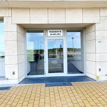 In With Terrace, Cleaning Included Nieuwpoort